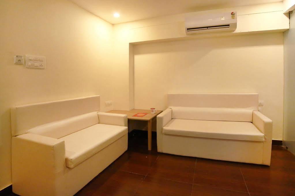 Fabhotel Keerthi'S Anupama - Nr Indira Gandhi Stadium Vidzsajavádá Kültér fotó